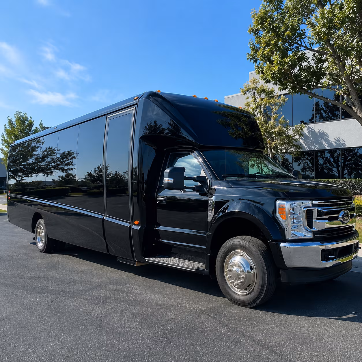 bus rentals for buccaneers and usf games at raymond james stadium