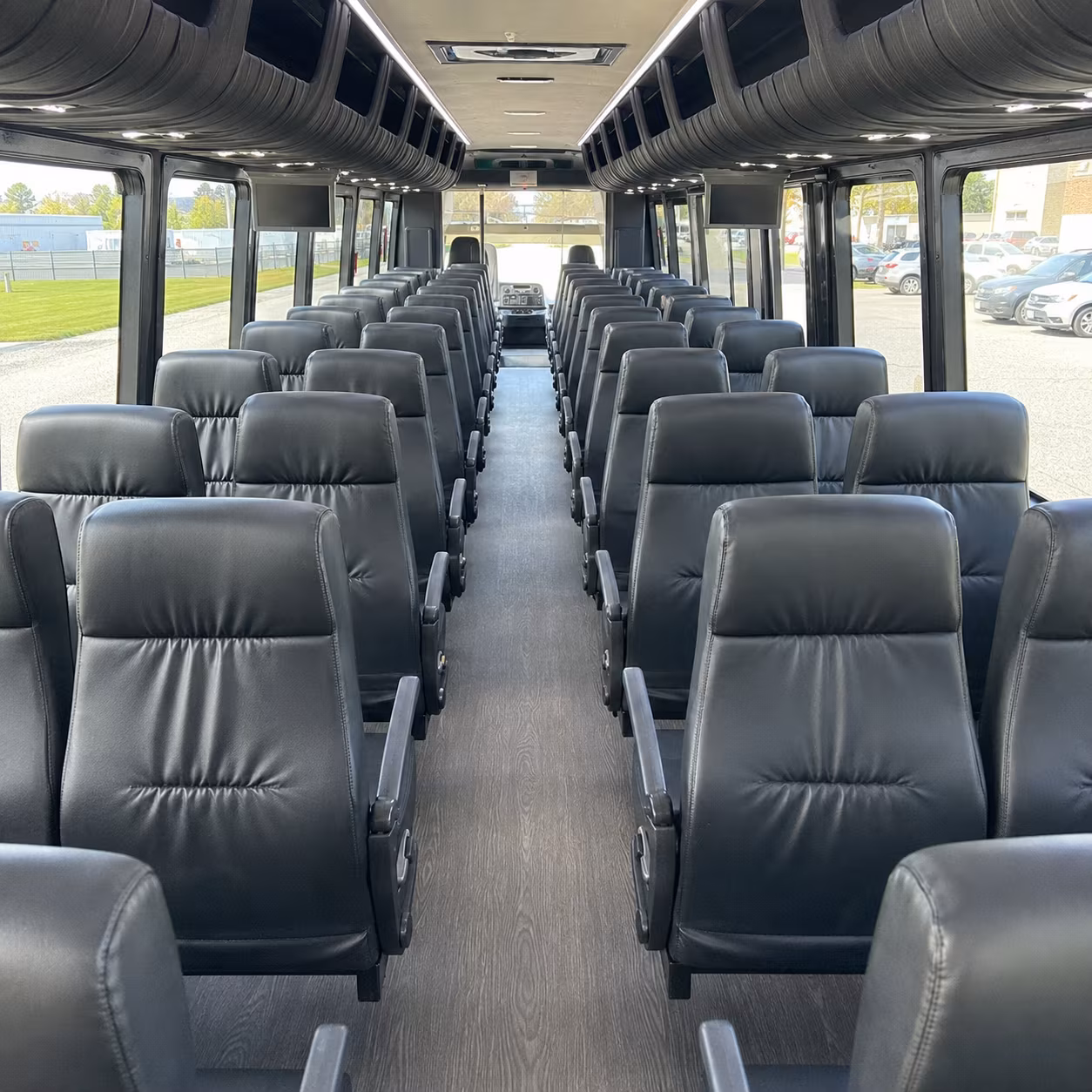 can i book a one way a round trip or a multi day package for a bus rental in st petersburg